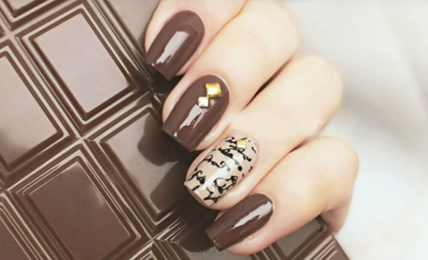 Шоколадні нігті