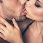 Як дихати та куди натискати. 10 простих способів продовжити секс