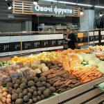 Українські супермаркети знизили ціни на картоплю, капусту та морквину вперше за рік