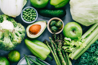 Зелена дієта: як правильно худнути на овочах