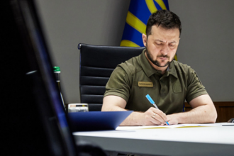 Зеленський затвердив закон, про зміцнення соціального захисту військовослужбовців і поліцейських