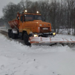 Сильні снігопади в Україні: Чотири області потрапили в епіцентр негоди