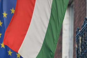 Угорщина готова відмовитися від блокування фінансової допомоги ЄС для України: у Орбана висунули умову