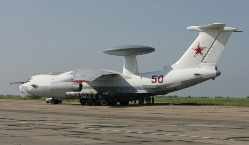 а 50 радянський і російський літак далекого радіолокаційного виявлення та управління.
