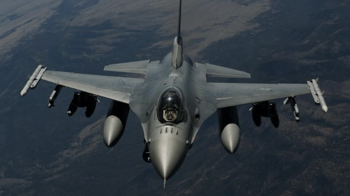Передача винищувачів F-16 Україні: Данія назвала дату офіційної передачі