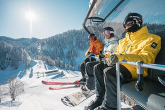 Буковель після свят: як знизилися ціни на відпочинок та ski-паси