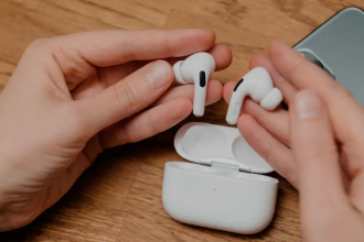 AirPods отримають функцію живого перекладу: Apple наздоганяє конкурентів