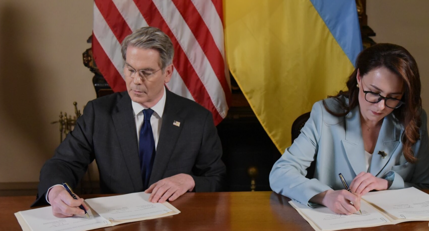 Підписання угоди про надра між Україною і США: крок до зброї та ще 100 днів дипломатії