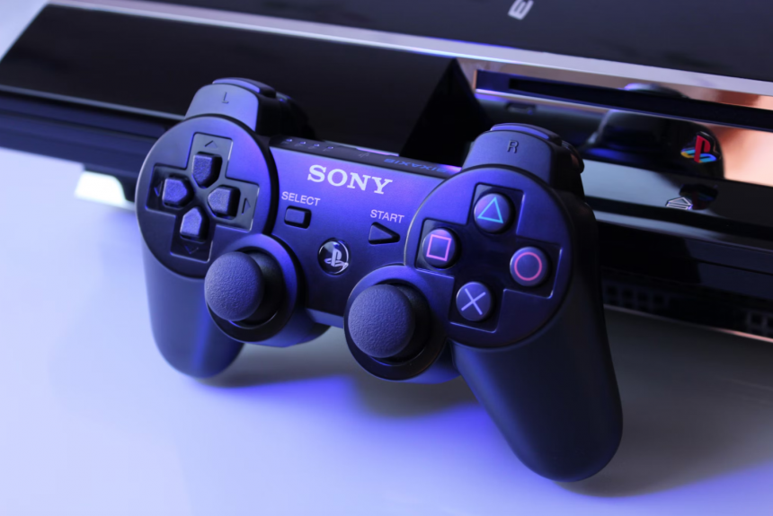 Чому Sony PlayStation 4 досі залишається серед лідерів продажів