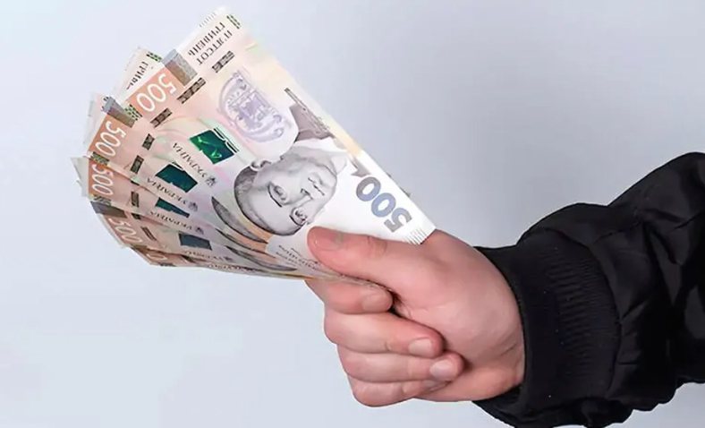 Як отримати гроші в кредит онлайн: простий шлях до швидкої фінансової допомоги