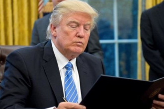 Трамп висуває умову для санкцій проти Росії: Чи підпише президент новий законопроєкт?